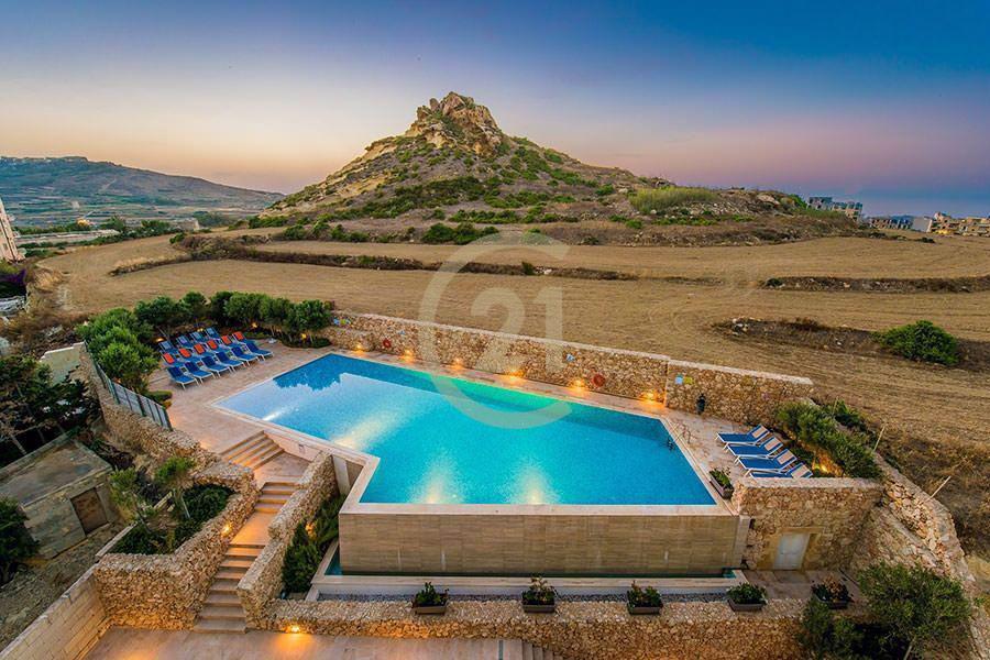 Penthouse in Marsalforn — Century 21 Malta