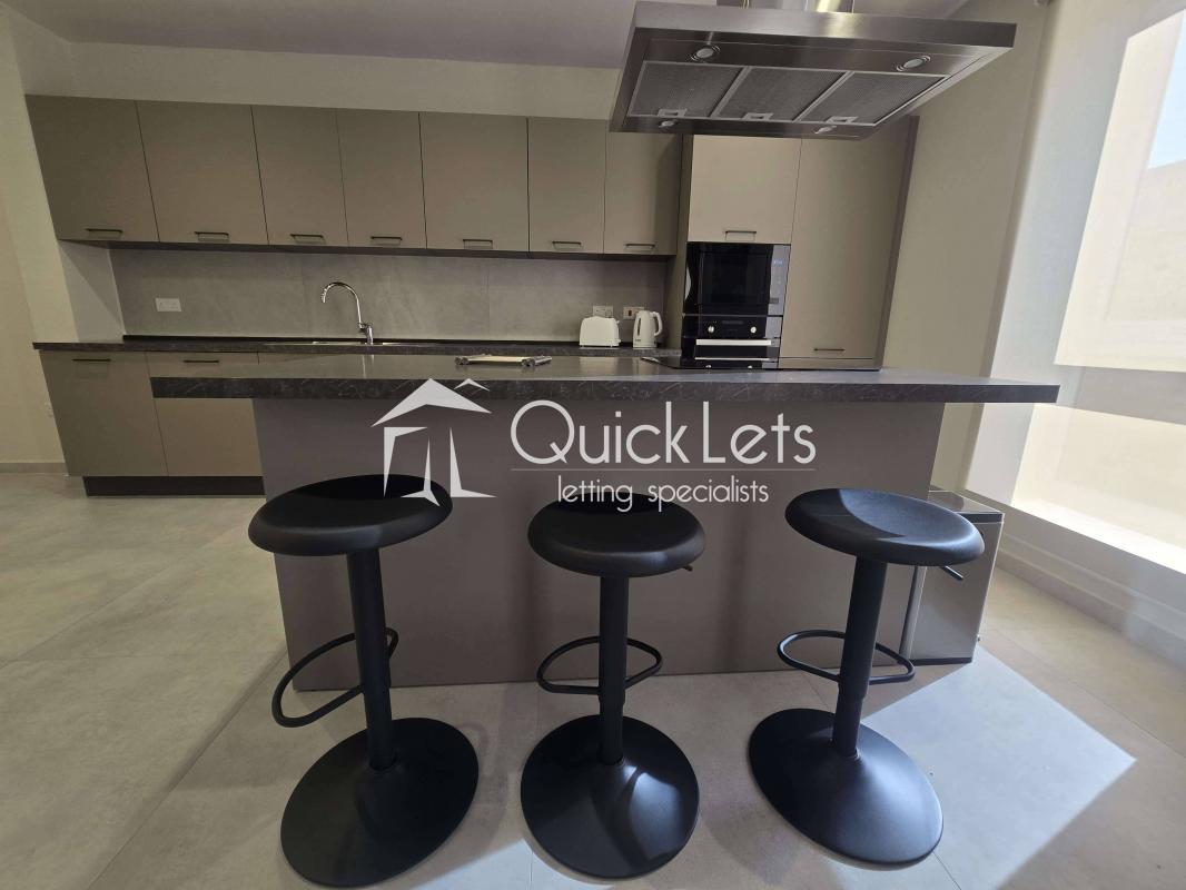 Apartments in St. Julians - REF 90842 — QuickLets