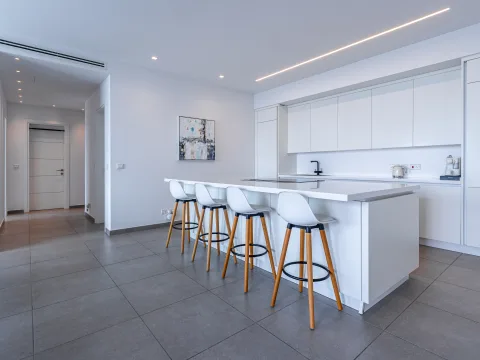 3 bed Penthouse in Pendergardens, St Julian's — Malta Sotheby's International Realty