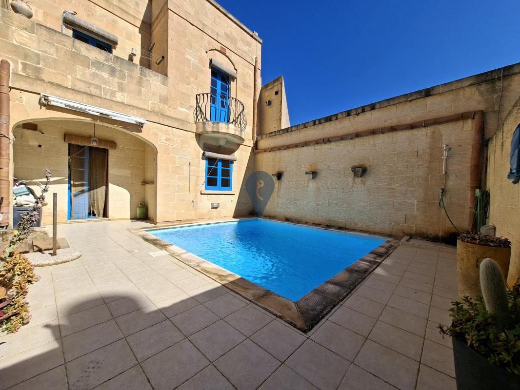 House of Character in Gozo - Qala - REF 88798 — Zanzi Homes