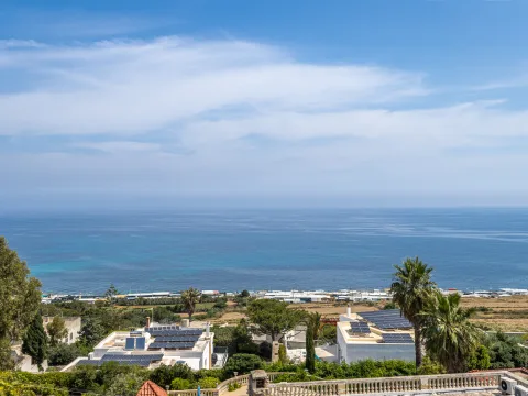 6 bed Selection in Best — Malta Sotheby's International Realty
