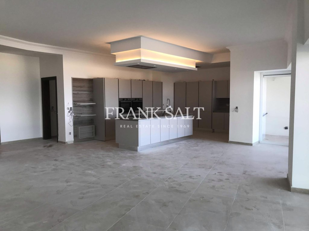 Fort Cambridge, Apartment — Frank Salt Real Estate