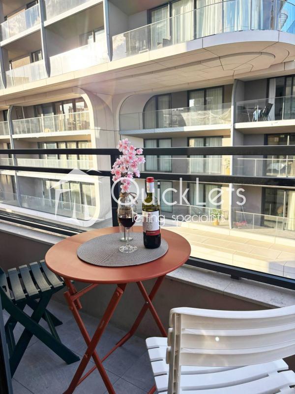 Rooms in St. Julians - REF 88732 — QuickLets