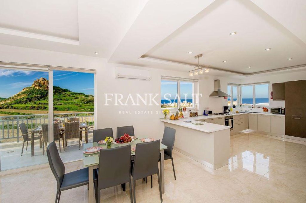 Marsalforn, Apartment — Frank Salt Real Estate