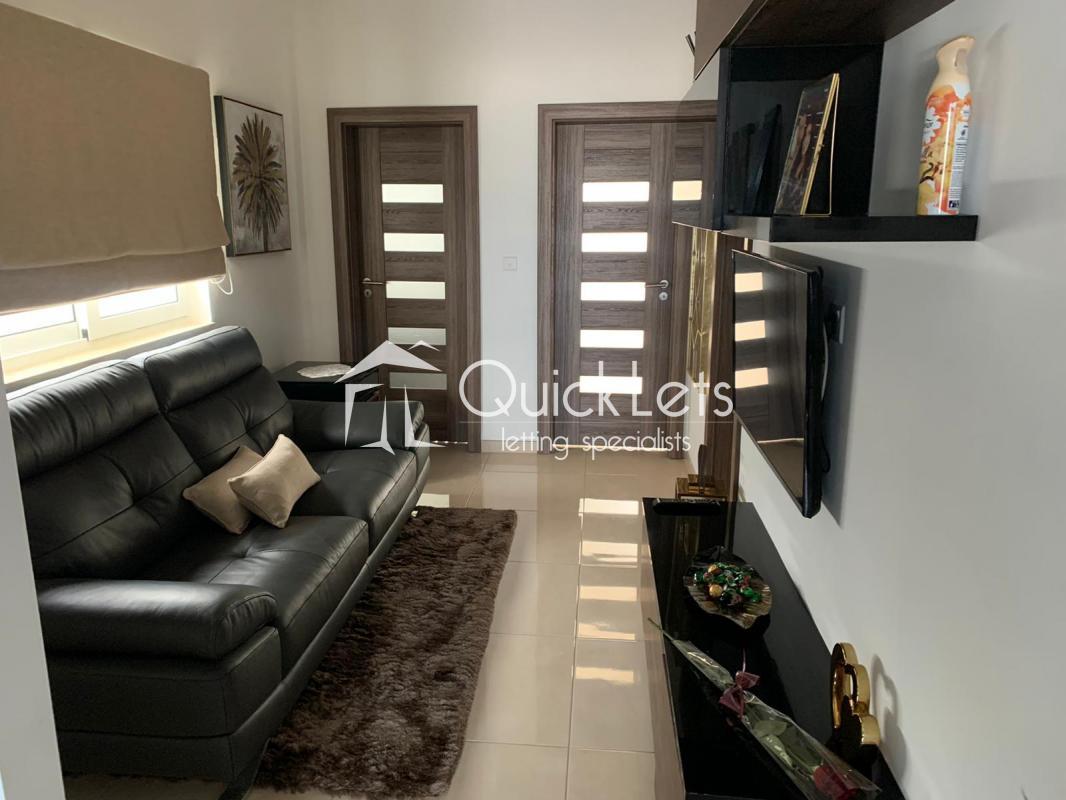 Penthouses in Gharghur - REF 90436 — QuickLets