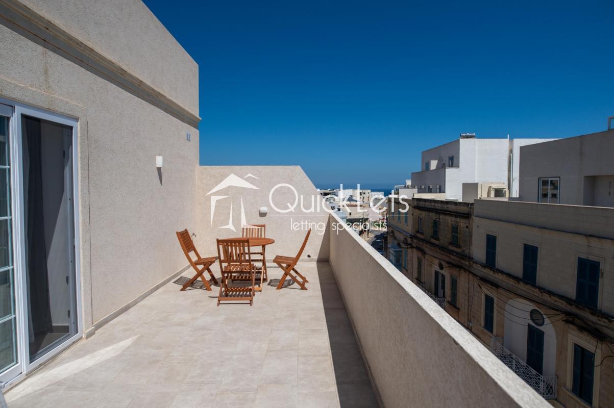 Penthouses in St. Julians - REF 89314 — QuickLets