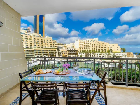 3 bed Apartment in Portomaso, St Julian's — Malta Sotheby's International Realty