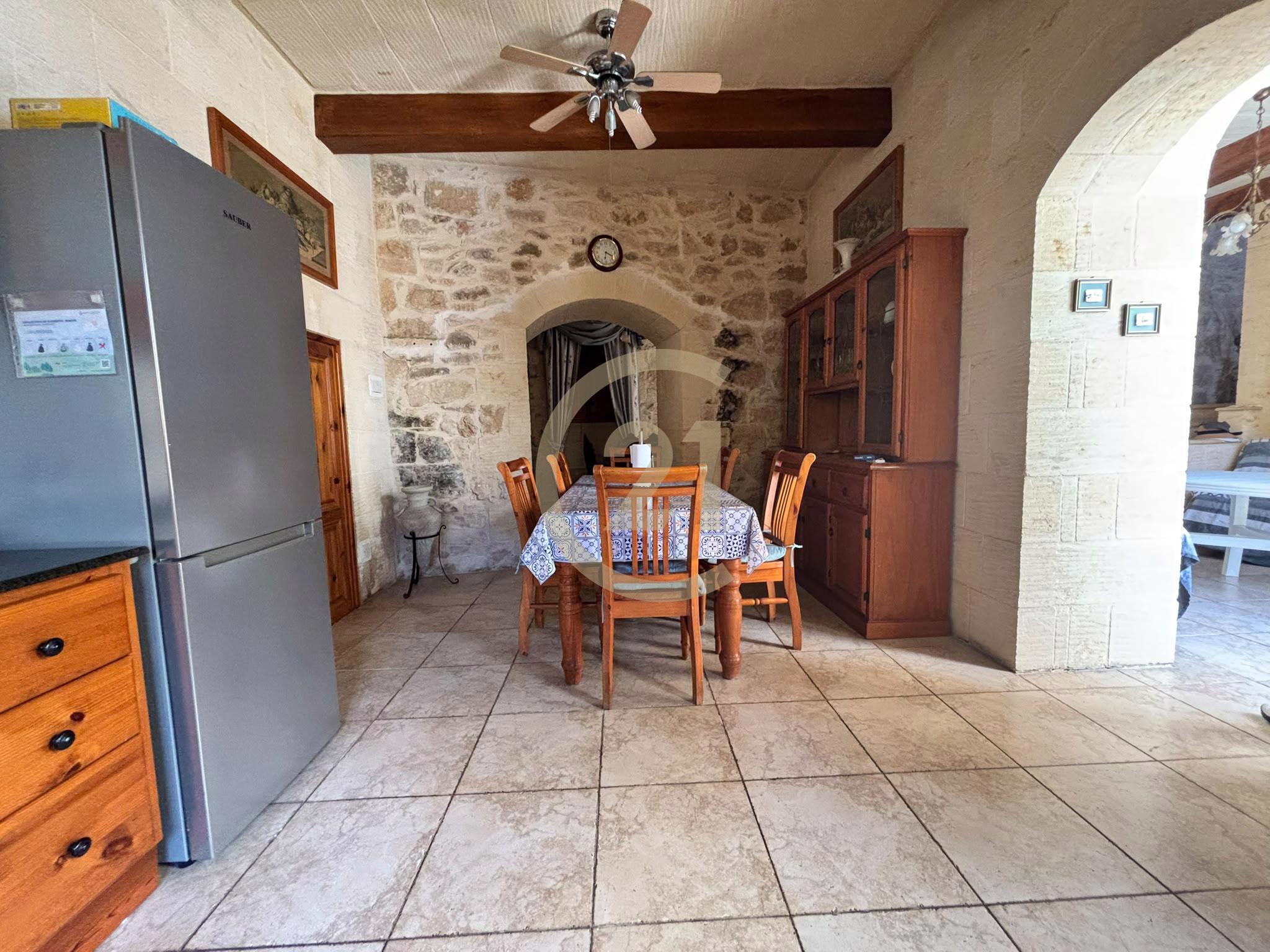 Short Lets in Ghajnsielem — Century 21 Malta