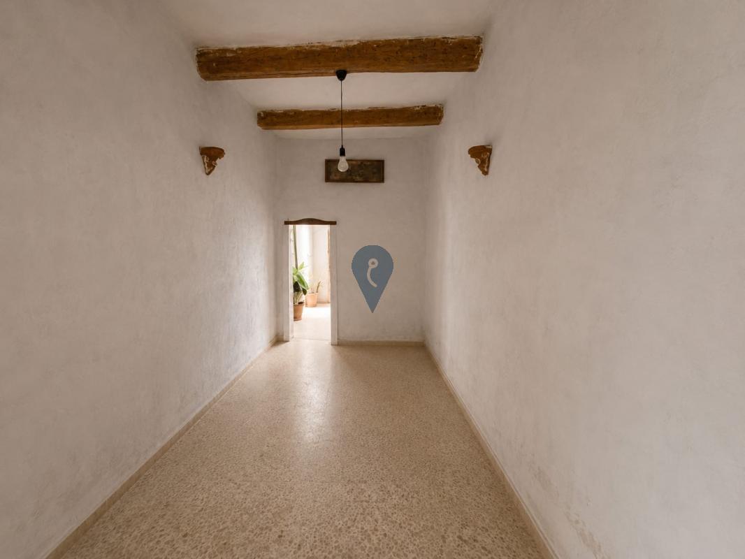 House of Character in Gharghur - REF 90560 — Zanzi Homes