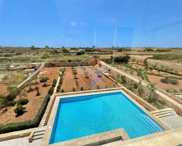 Penthouse — RE/MAX Malta