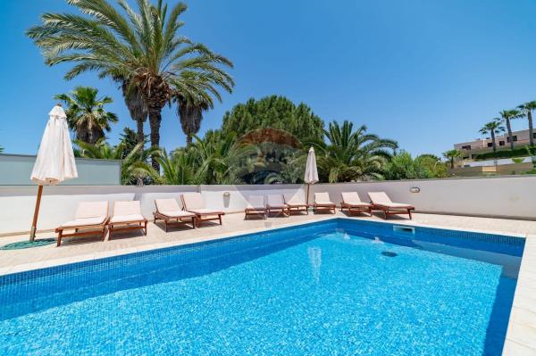 Villa Semi-detached — RE/MAX Malta