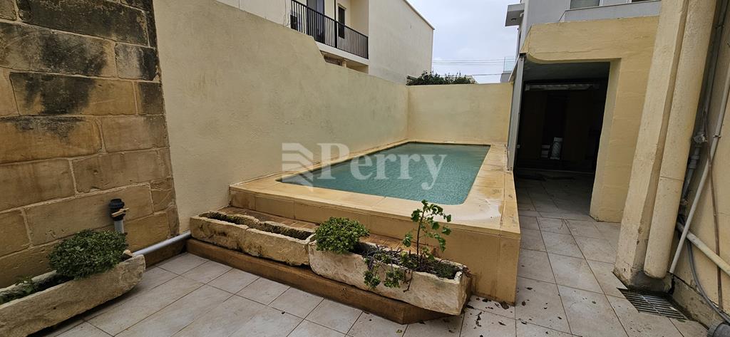Attard Villa — Perry Estate Agents