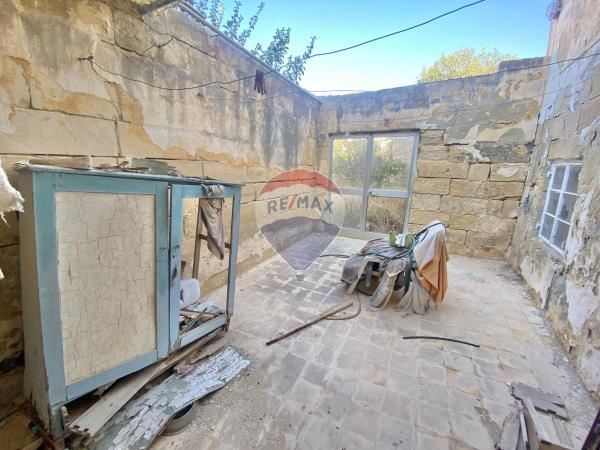 House of Character — RE/MAX Malta