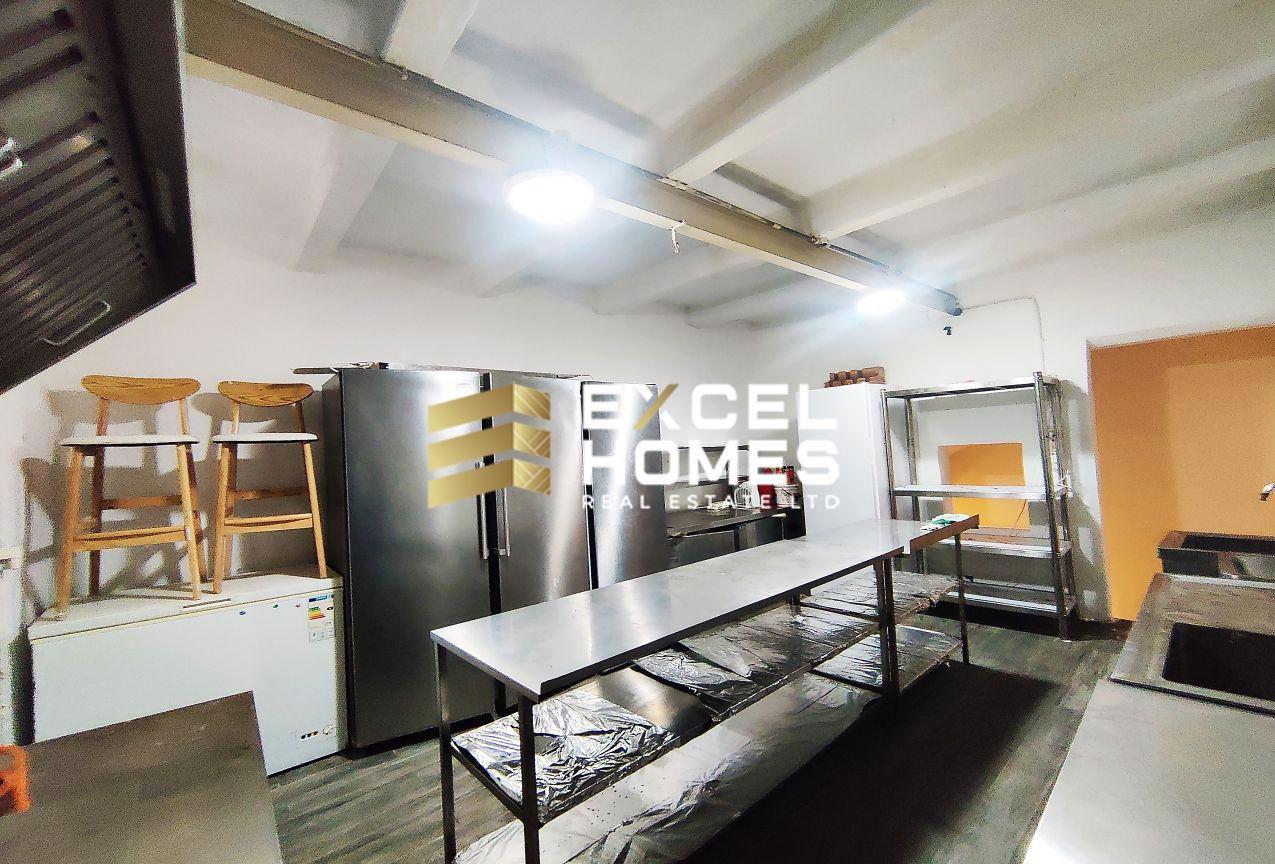 Bars & Restaurants — Excel Homes Real Estate