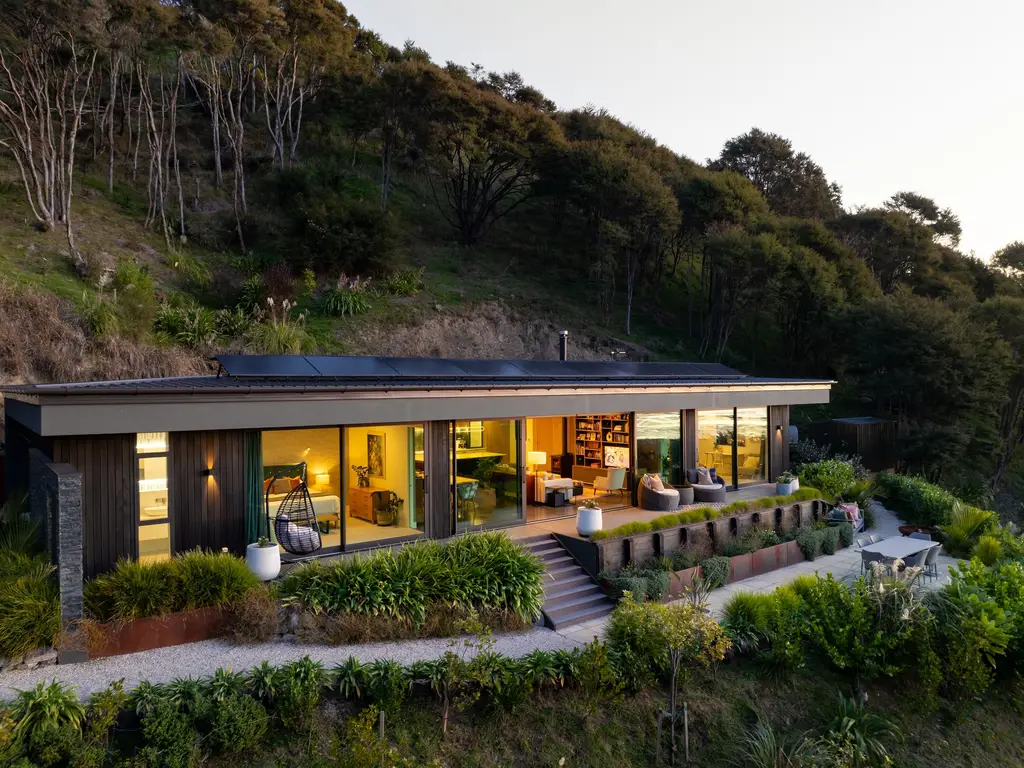 22 Komako Way, Atawhai — NZ Sotheby's International Realty Nelson
