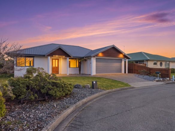 6 Te Iti Place — K Real Estate