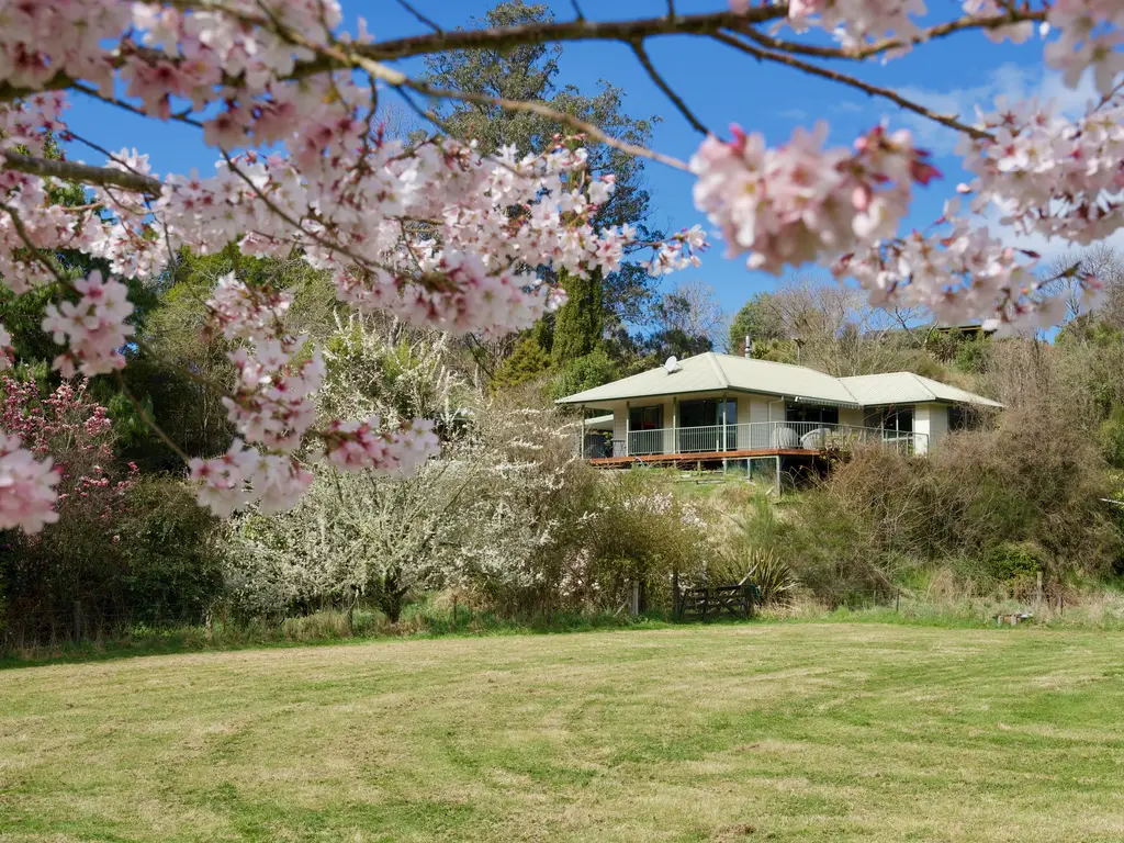 916 Waiwhero Road, Ngatimoti — NZ Sotheby's International Realty Nelson