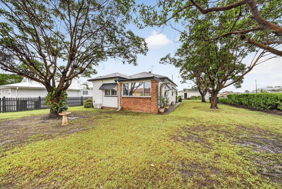 1 John Street, Cessnock NSW 2325 — Baird Hunter Valley