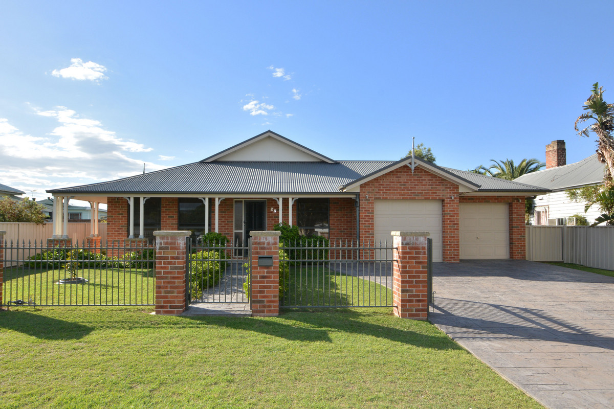 26 Catherine Street, Cessnock NSW 2325 — Baird Hunter Valley
