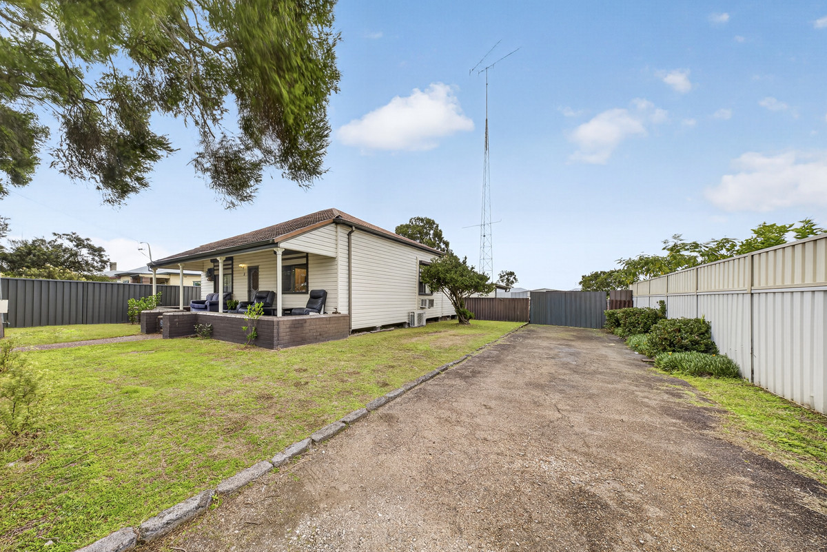 2 Sergeant Street, CESSNOCK NSW 2325 — Baird Hunter Valley