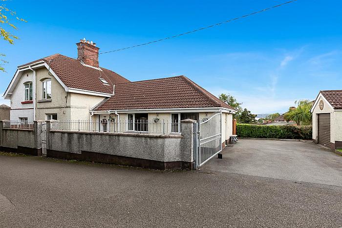 176 Station Road — Colin Graham Residential