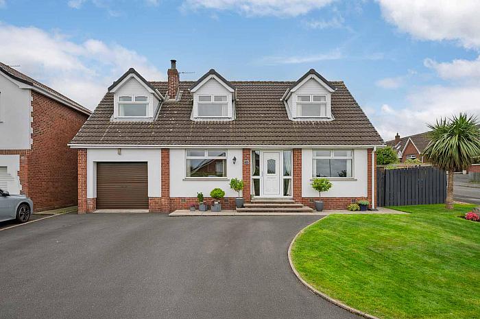14 Kinwood Court — John Minnis Estate Agents