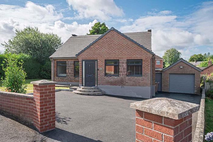 18 Beechill Park Avenue — John Minnis Estate Agents