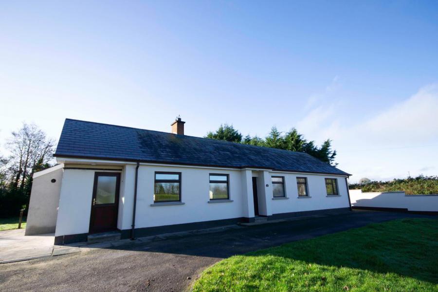 67 Carnalea Road, Fintona, Omagh — Western Properties (Omagh)