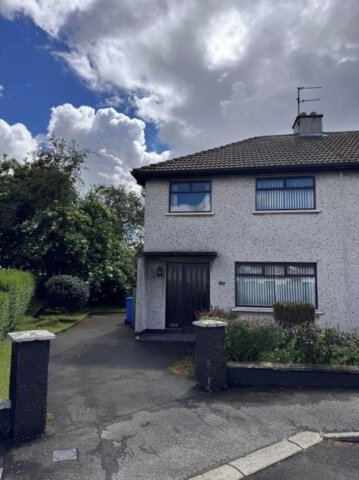28 Harberton Park Waterside Derry / Londonderry BT47 2NB 3 Bed Semi-Detached House — Robert Quigley Estate Agents & Valuers