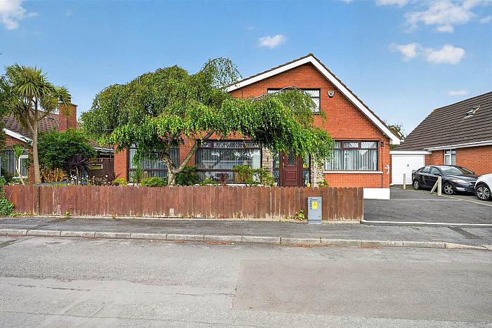 4 Silverbirch Avenue — Templeton Robinson