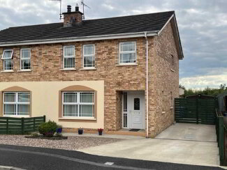 39 Danton Manor Strabane BT82 0NT 3 Bed Semi-Detached House — Robert Quigley Estate Agents & Valuers
