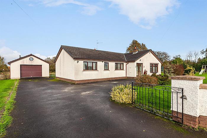 2A Carmavy Road — Colin Graham Residential