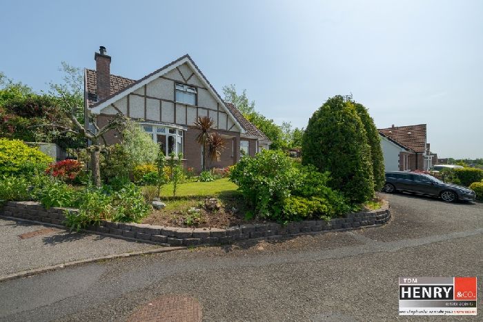 8 GORTMERRON HEIGHTS — Tom Henry & Co