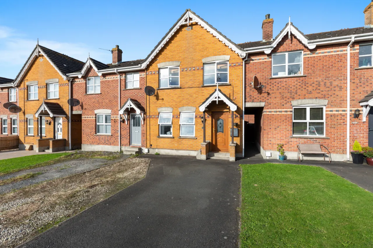 8 Whitethorn Drive, Newtownards — Simon Brien Residential