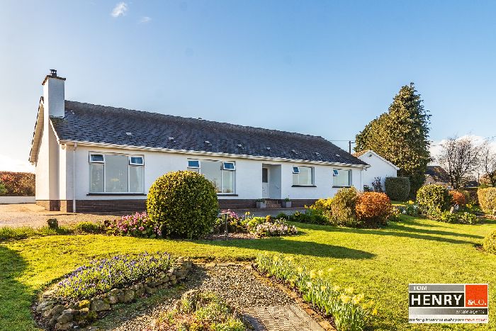 76 SHERRIGRIM ROAD — Tom Henry & Co