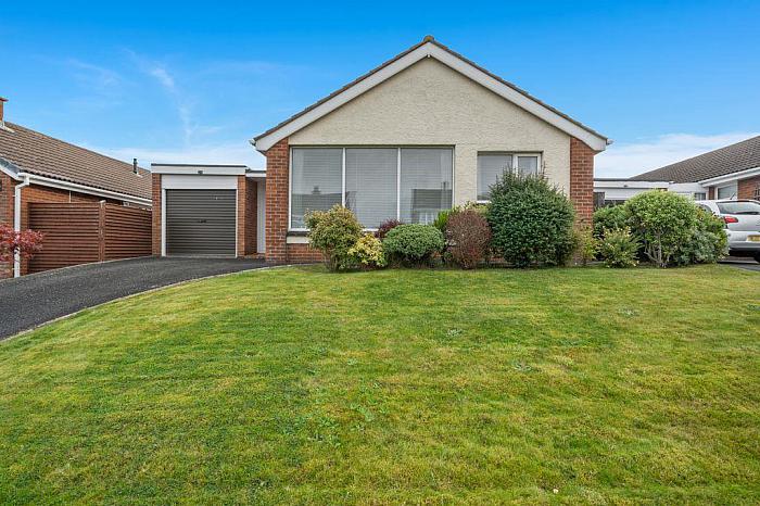 5 Onslow Gardens — Ulster Property Sales