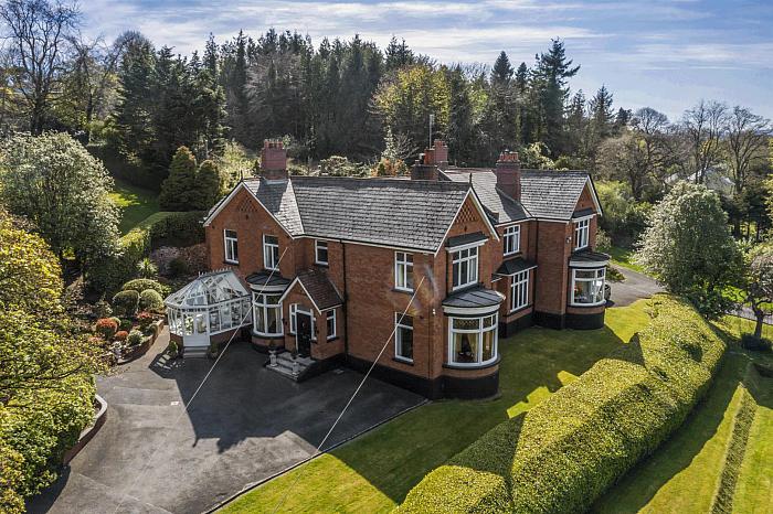 Redholme, 203 Bangor Road — John Minnis Estate Agents