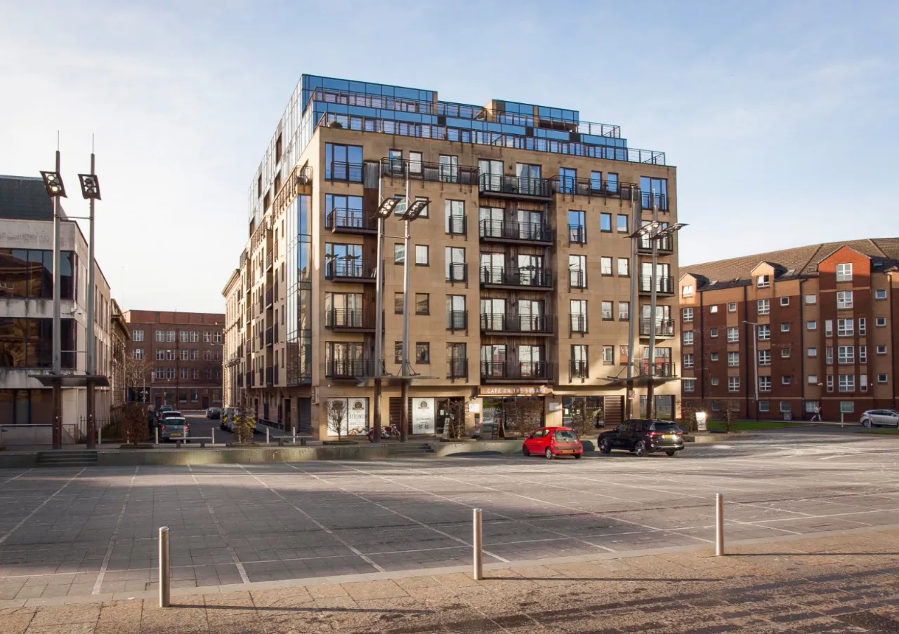 63 Custom House Residence87, 4 Ulster Street — Simon Brien Residential