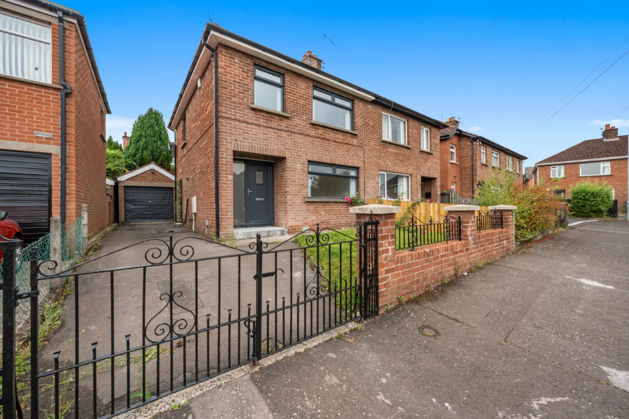19 Prince Edward Drive, Belfast — Simon Brien Residential