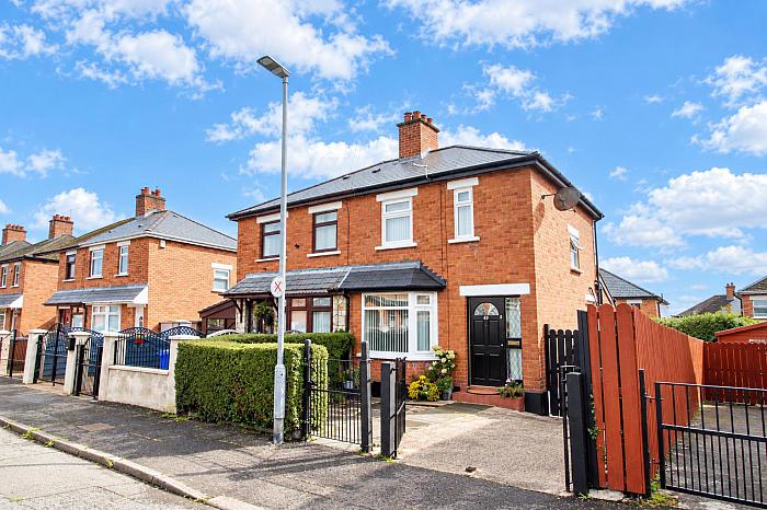 49 Andersonstown Park — Ulster Property Sales