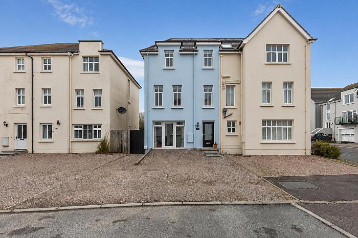 15 Carnmoon — Ulster Property Sales