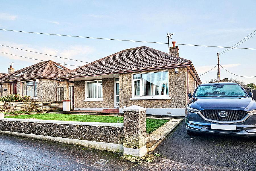 12 Lever Road, Portstewart, County Londonderry, BT55 7EF — Armstrong Gordon (Portstewart)