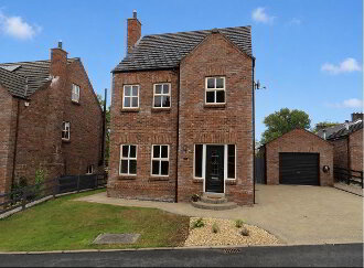 2 Lagan Lodge Donaghcloney Craigavon BT66 7WH — Jones Estate Agents (Lurgan)