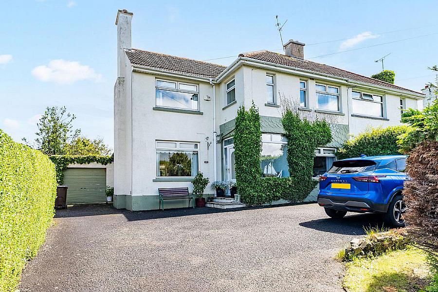 69 Hopefield Avenue, Portrush, BT56 8HE — Armstrong Gordon (Portstewart)