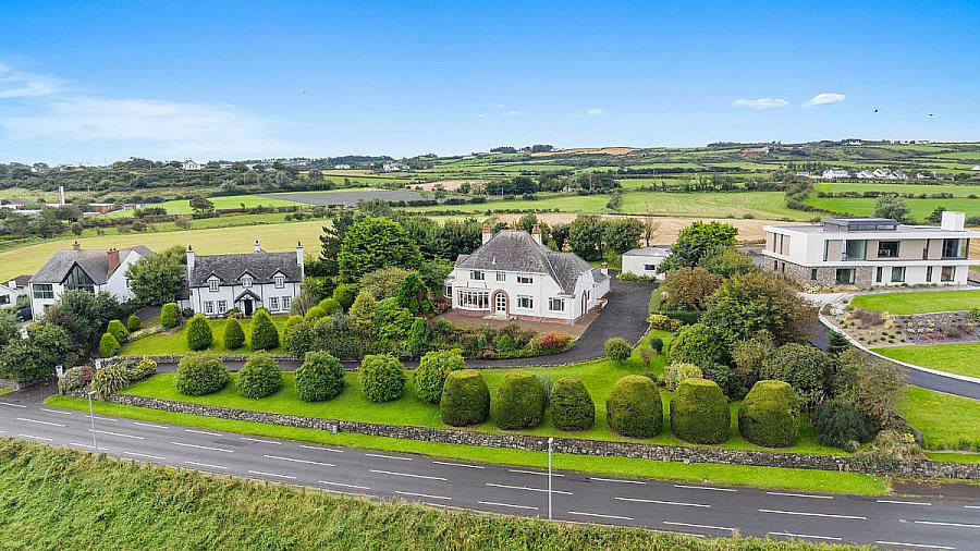 10 Ballaghmore Road, Portballintrae, BT57 8RH — Armstrong Gordon (Portstewart)