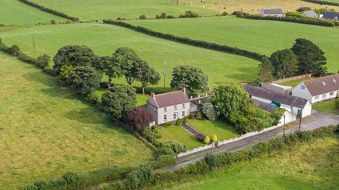 27 Ballyhossett Road — Ulster Property Sales