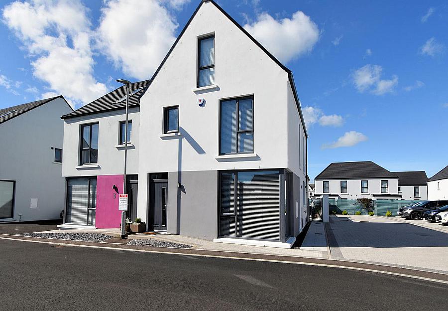 4 Hatheran Square, Portstewart, BT55 7UL — Armstrong Gordon (Portstewart)