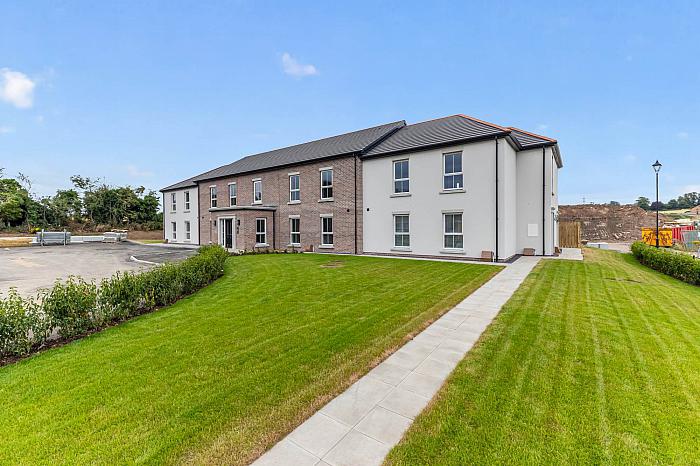 Apt 21a Ballantine Garden Village — Templeton Robinson
