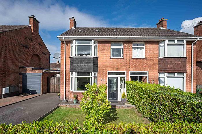 67 Morston Park — John Minnis Estate Agents
