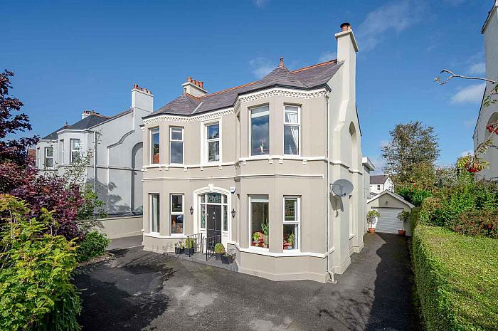 4 Ranfurly Avenue — John Minnis Estate Agents